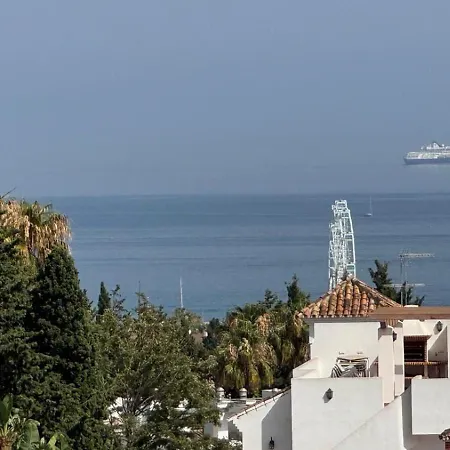 Piscina Y Vistas Espectaculares En アパート トレモリノス